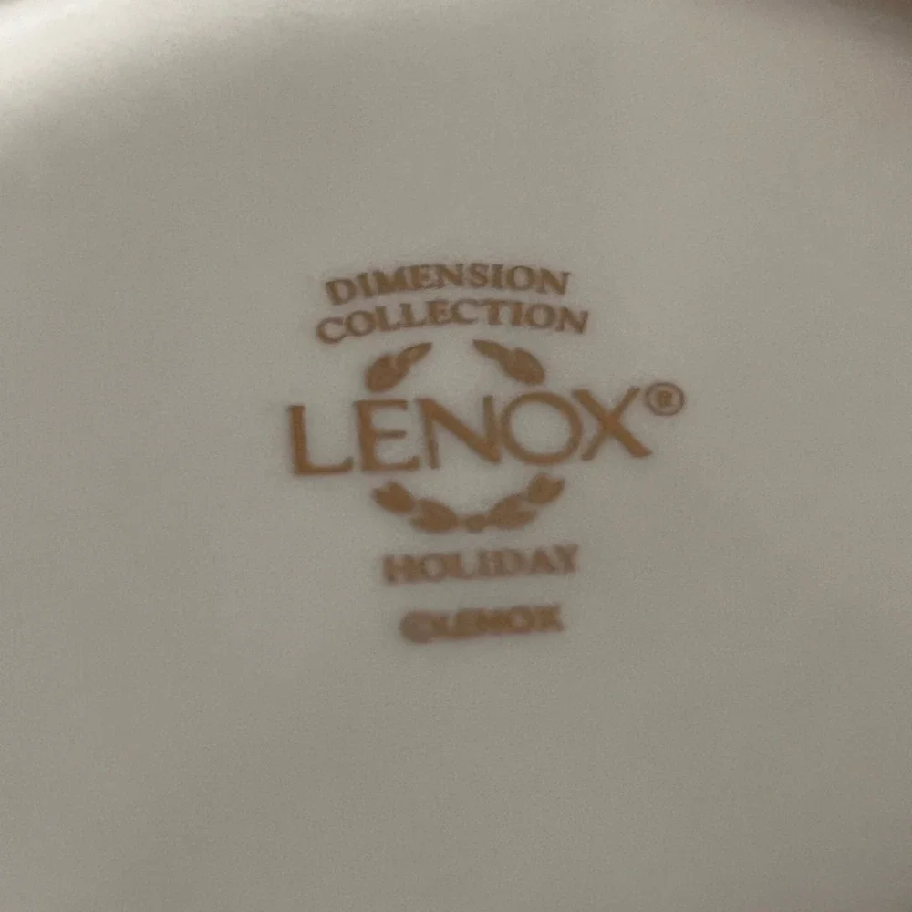 Lenox Holiday Believe Holly Berry Soap Candy Condiment Dish Gold Trim Christmas